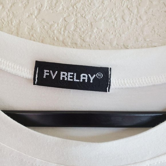 BARBIE GRAPHIC PRINT TOP SHORT SLEEVE XL - Picture 8 of 9